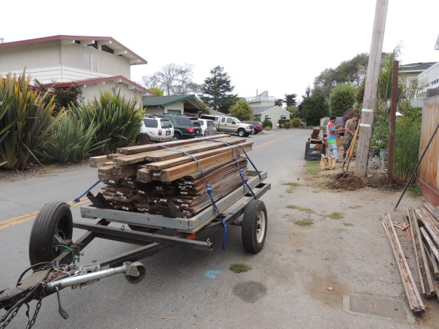 fenceboardstrailer8.4.13